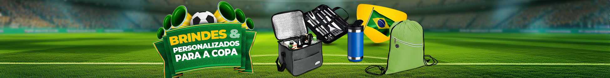 Variedade de brindes personalizados e itens de papelaria para pontos de venda focados na copa do mundo 2026.